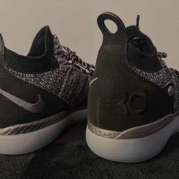 Nike Zoom KD 11 'Still KD' shoes - Picture 4 of 7